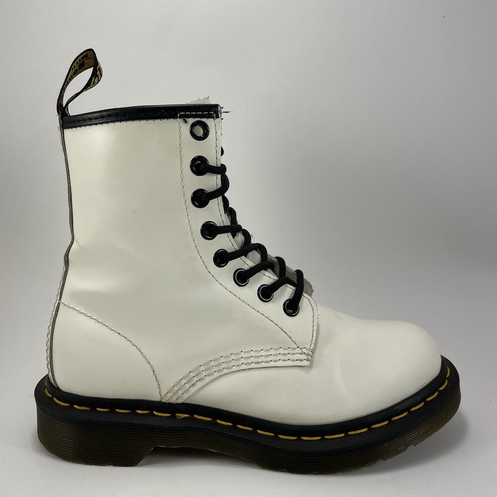Dr. Doc Martens 1460 Combat Boots Womens Size 5 White Smooth Leather 8-Eye